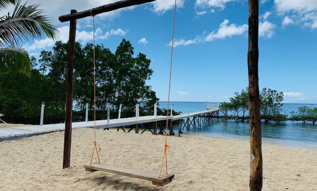 COCO GovGen BEACH Resort