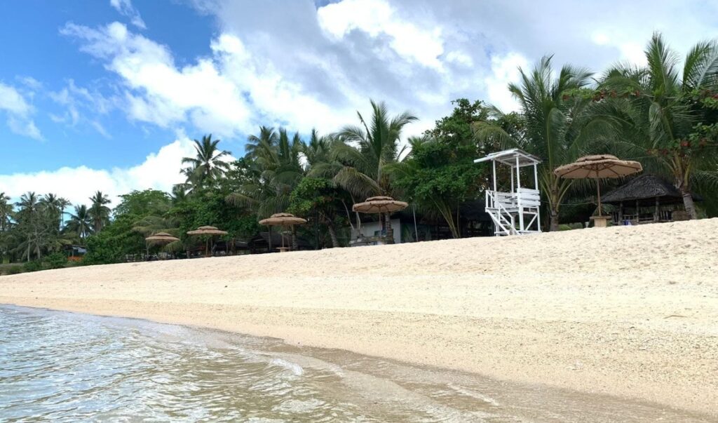 COCO GovGen BEACH Resort