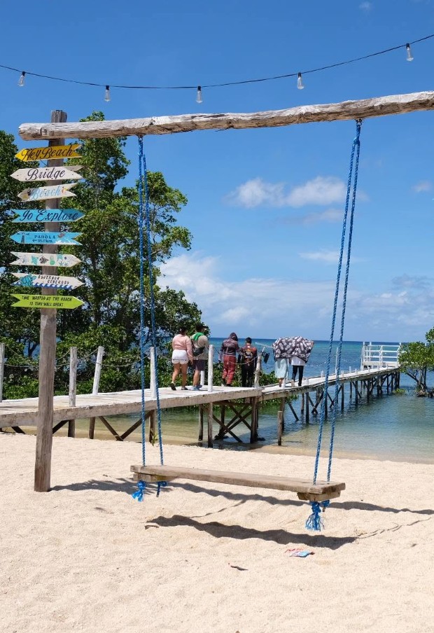 COCO GovGen BEACH Resort